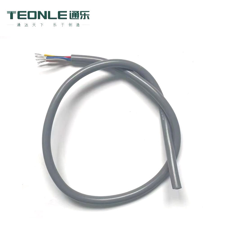 高柔性電纜老化的原因是什么?